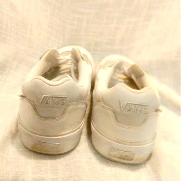 Vans Wayvee tennis shoes - Picture 4 of 6